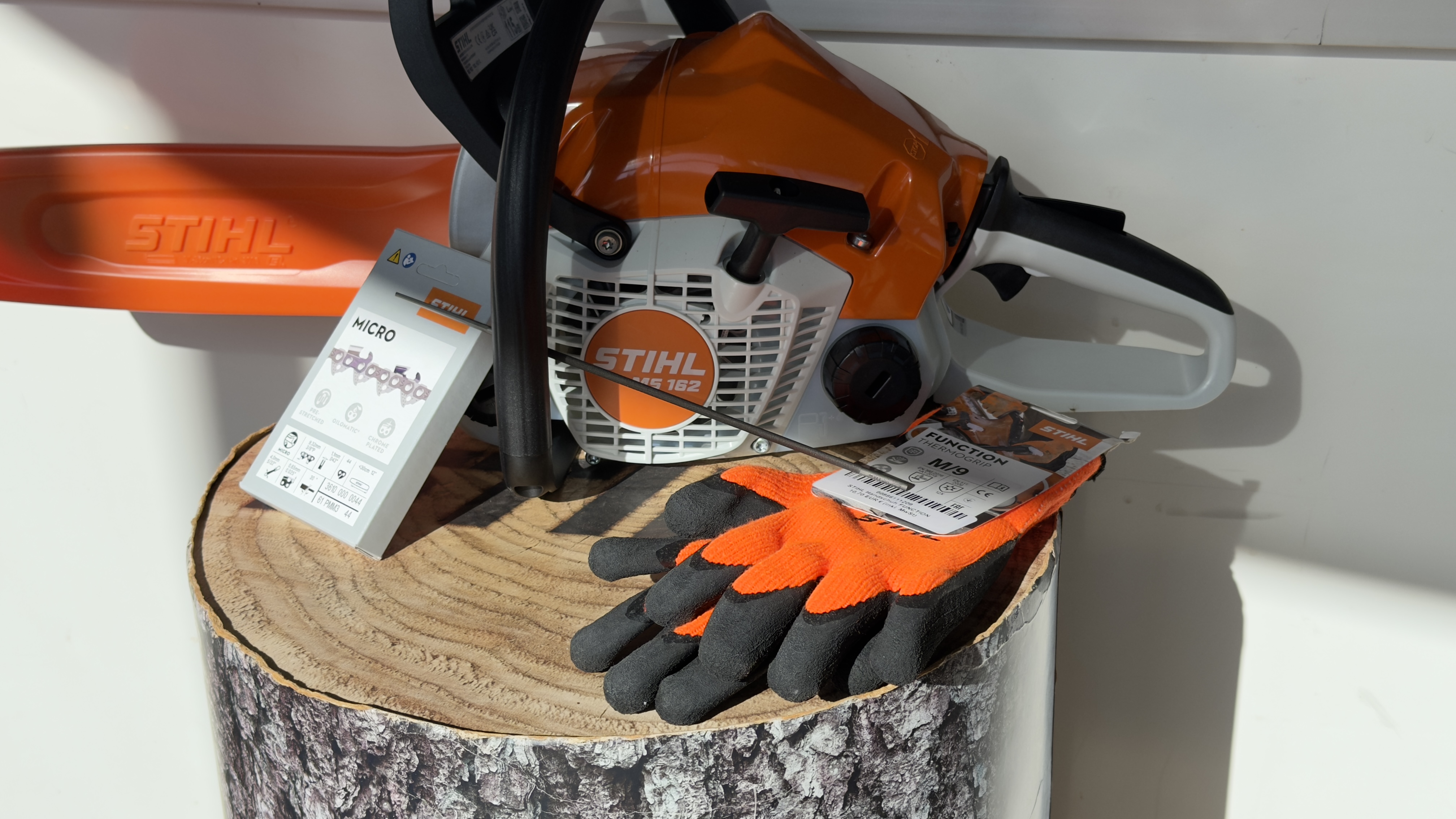 STIHL MS 162 Kettensäge Set mit Handschuhen, Ersatzkette und Feile