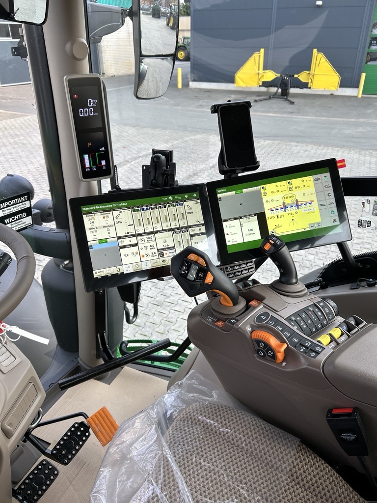 Doppeldisplayhalter für Landmaschinen
