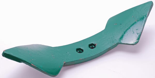 Grubberspitze 450x138x20mm, wendbar, gekrümmt, 2 Löcher Kverneland (KK131123R) – passend für Kverneland