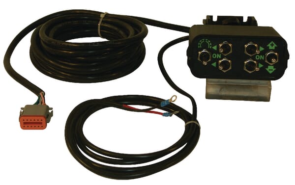 Schaltkasten 4 TB mit Kabel aus der Kategorie Regeltechnik